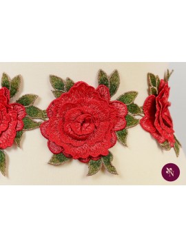 Bandă cu flori 3D roșii