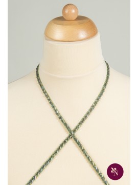 Bandă verde olive accesorizată manual cu mărgeluțe