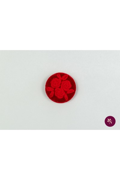 Nasture catifea roșu cireșiu cu flori brodate