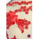 Broderie 3D cu flori roșii vișinii