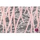 Dantelă elastică roz pal brodată