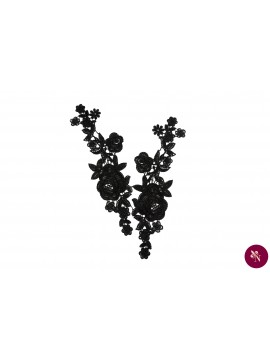 Aplicație brodată neagră cu modele florale și ramuri 