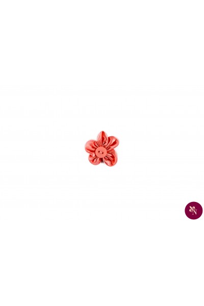 Floare roz aplicabilă din tafta